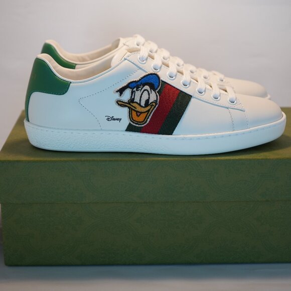 GUCCI MINNIE MOUSE SNEAKERS - Picture 1 of 7